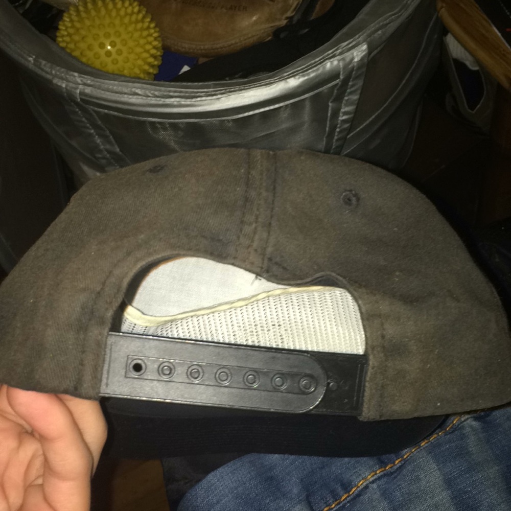 Obey hat - Picture 3 of 3